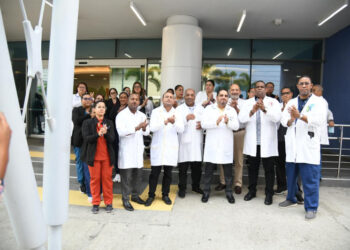 la república-sector salud Médicos apoyan paro nacional por 48 horas en hospitales públicos