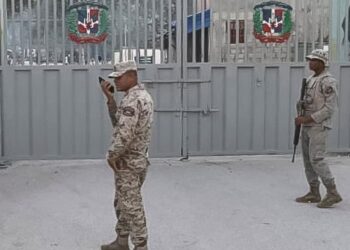 Pandilla toma la aduana en Haití cerca de la frontera con Jimaní