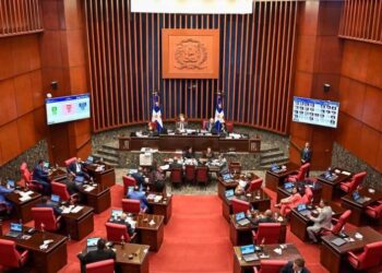 ¿Otro amague? Senadores se activan para aprobar ley del agua, con 20 años estancada en el Congreso