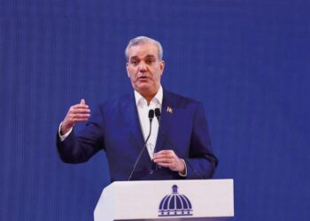 Abinader dice aumentará la generación eléctrica en los próximos cinco meses