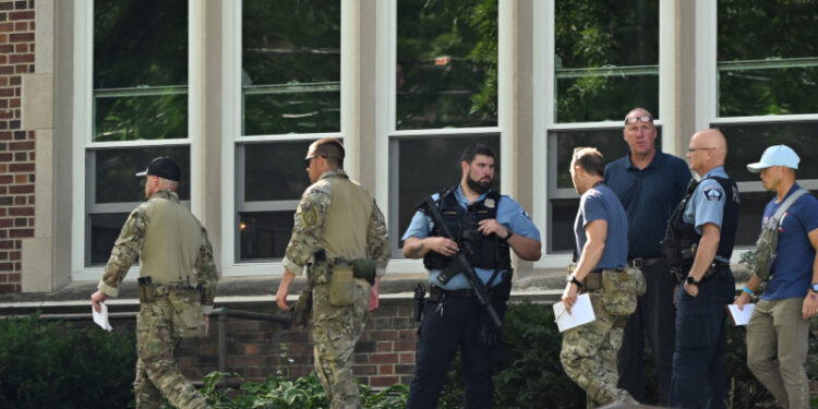Policía de EEUU dice que los 17 heridos tras tiroteo de Minnesota están fuera de peligro