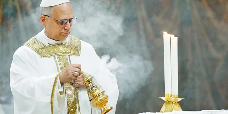 Papa deplora violencia y exilio forzado en Gaza