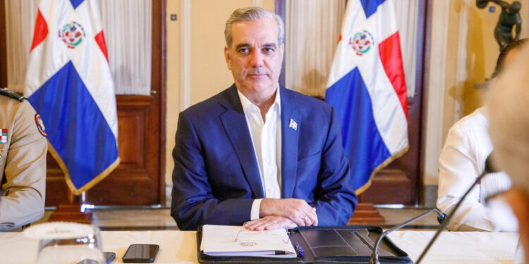caso senasa  Abinader dice envío de informe de Senasa a Procuraduría es una advertencia a funcionarios