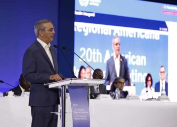 Abinader: el turismo sostiene a más de 750 mil empleos directos en el país