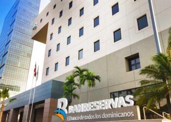 El Banreservas pospone Expomóvil 2025 por efectos de la tormenta tropical Melissa