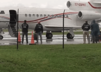 Nicolás Maduro Plan de traicionar a Maduro se trazó luego de que informante se presentara en Embajada de EEUU en RD