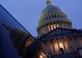 Trump anuncia los primeros despidos por el «shutdown» del gobierno de EE. UU.