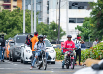 Intrant Intrant emite normativa que obliga a usar cascos de motocicletas certificados