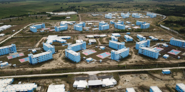 CáRCEL LAS PARRAS ¿Cuándo abrirá Las Parras? El historial de aplazamientos de la megacárcel