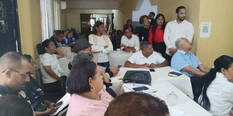 ministerio de educación  Educación inicia diálogo ante aumento de demanda de aulas