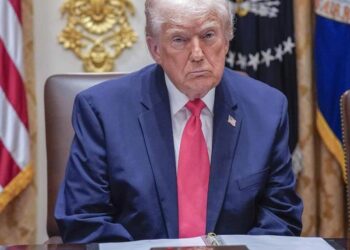 Trump advierte que cualquier país que trafique droga hacia EE. UU. «está sujeto a ataques»