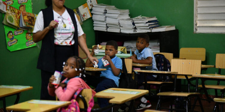 reinicio del año escolar Centros educativos aseguran control del desayuno escolar