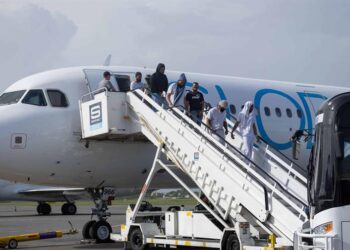 De Turquía a Australia, los países que deportaron dominicanos el año pasado