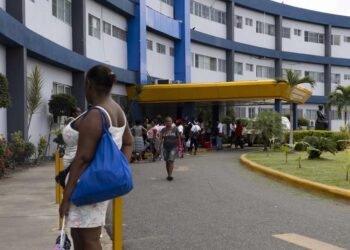 El gasto en las principales maternidades de Santo Domingo bajó RD$51.1 millones en 2025