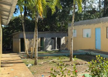 ADP Monción denuncia paralización de obras y exige respuesta inmediata del Minerd