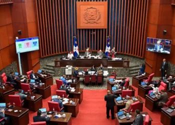 Senadores y diputados empiezan a reintroducir proyectos relevantes