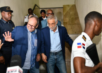 Barra Payán Presentación periódica e impedimento de salida para administradores de Barra Payán por presunto fraude