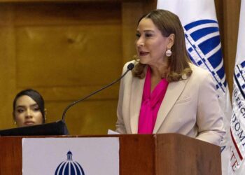Directora de Supérate explica las más de 300 desvinculaciones en la institución