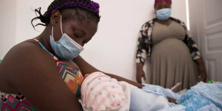 parturientas haitianas  El número de partos sigue en descenso en hospitales en República Dominicana