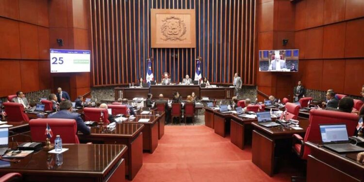 Senado aprueba en primera lectura proyecto que elimina candidaturas independientes en el país