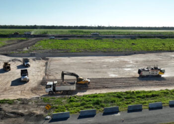 Trabajan en excavación para construcción de la nueva terminal del Aeropuerto de Las Américas