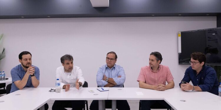 Comerciantes de la Duarte: «Hoy día, quedamos 15; lo demás es todo comercio chino»