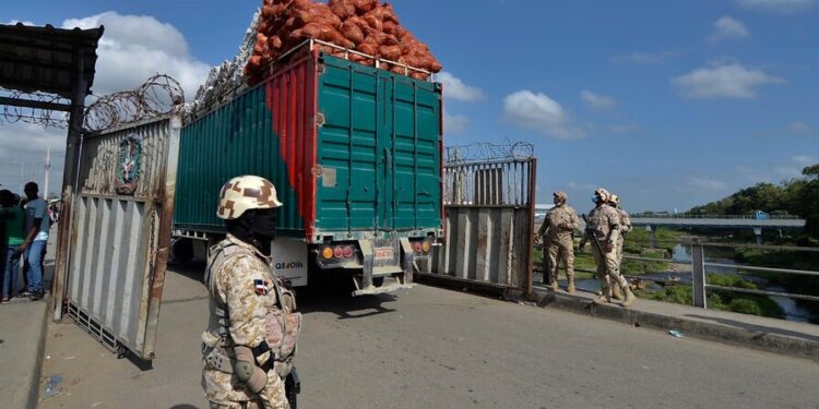 De Dajabón a Chile: las fronteras se endurecen ante las nuevas amenazas