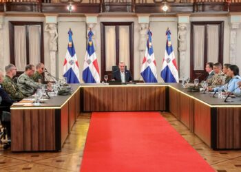 Abinader descarta intervenir en Haití y fija una línea roja a las bandas armadas