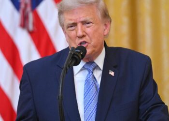 Trump abre la puerta al diésel ruso y desata un choque con Europa por la guerra en Ucrania