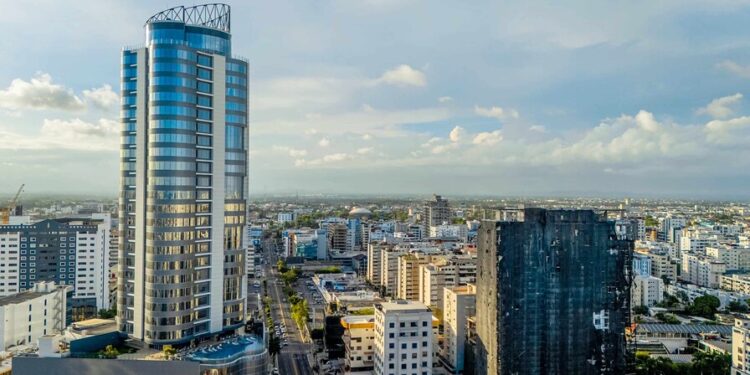 Varios organismos mejoran las proyecciones económicas del país