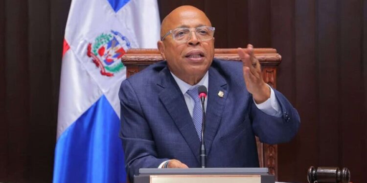 La reforma laboral desaparece de la agenda del Congreso a pesar de promesas y discursos