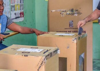 Aumenta quienes no votarían en 2028, mientras los partidos mantienen sus posiciones